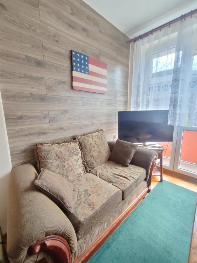 City Centre Apartment - Poznań Buitenkant foto